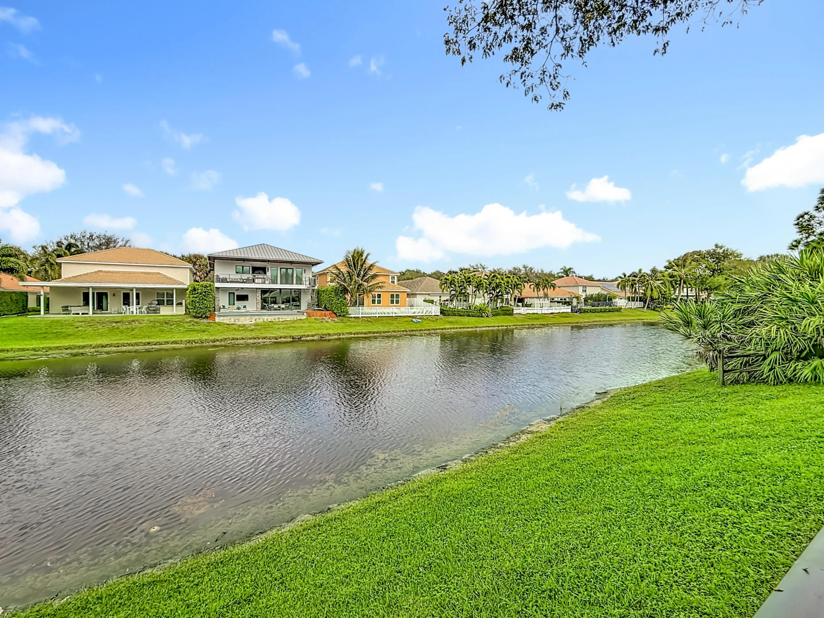 1143 Canoe Point-86