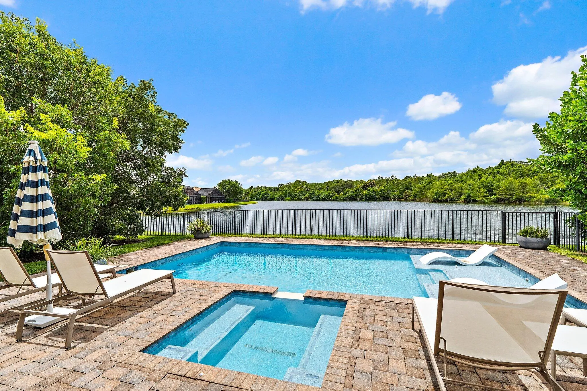 Property photo 23