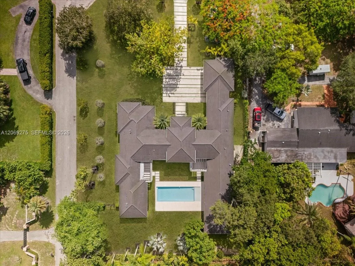 Property photo 47