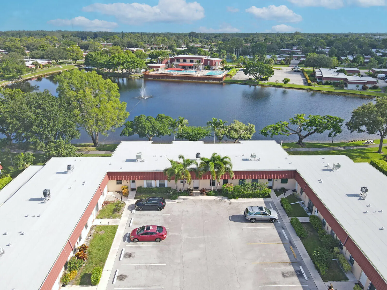 01_Aerial_1_mls