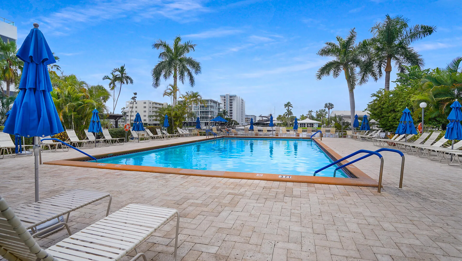 3233 NE 34th Street-5