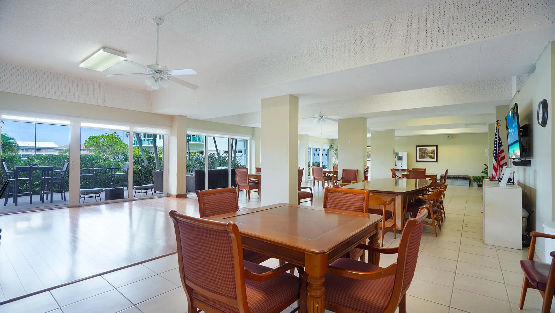 3233 NE 34th Street-31