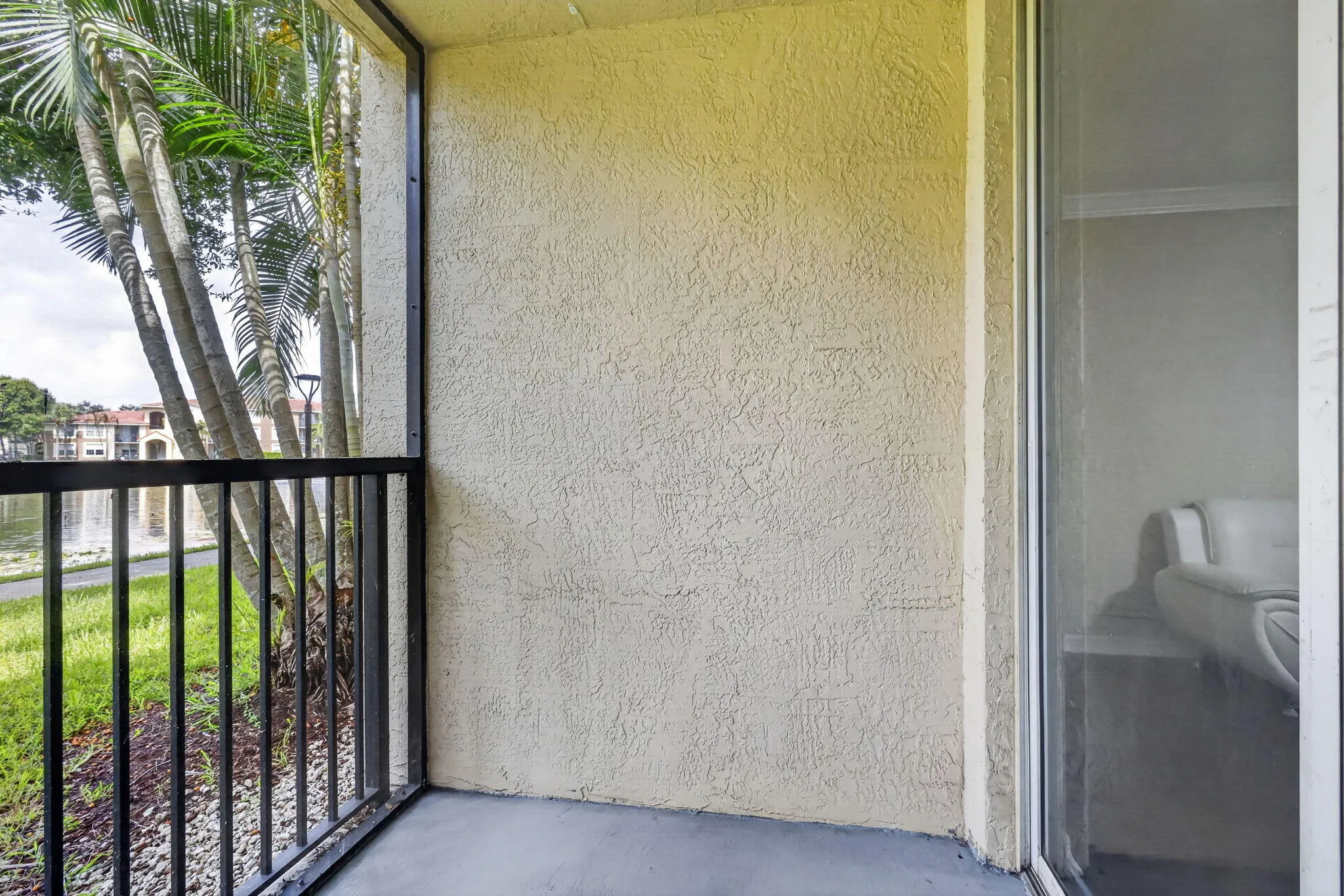 Screened Patio