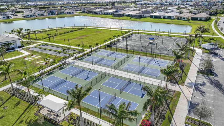 Cresswind-at-Palm-Beach-Pickelball-Court