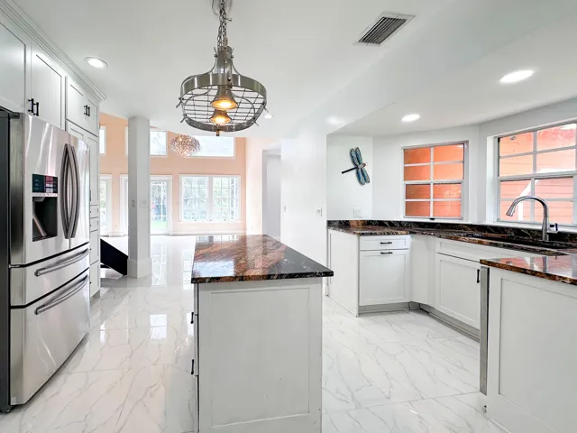 10. Kitchen