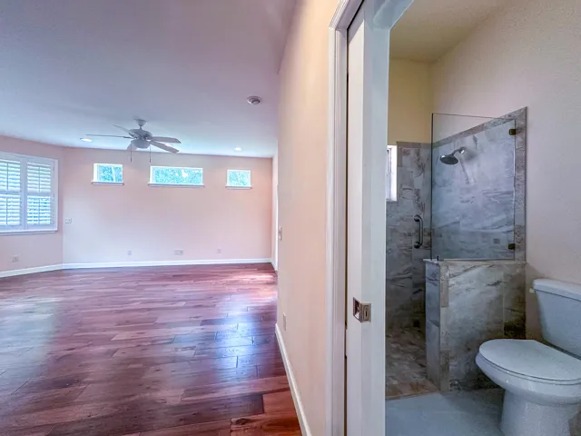 18. Bath