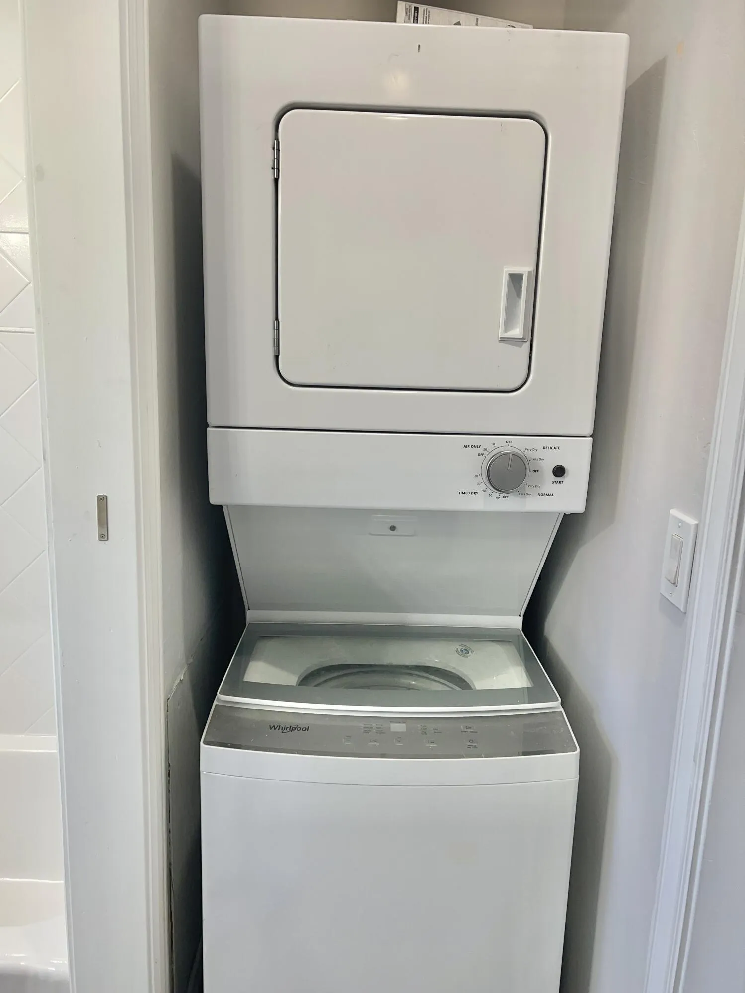 0C277B5E-FE29-4AFD-B1C8-EB8CAB5F530B