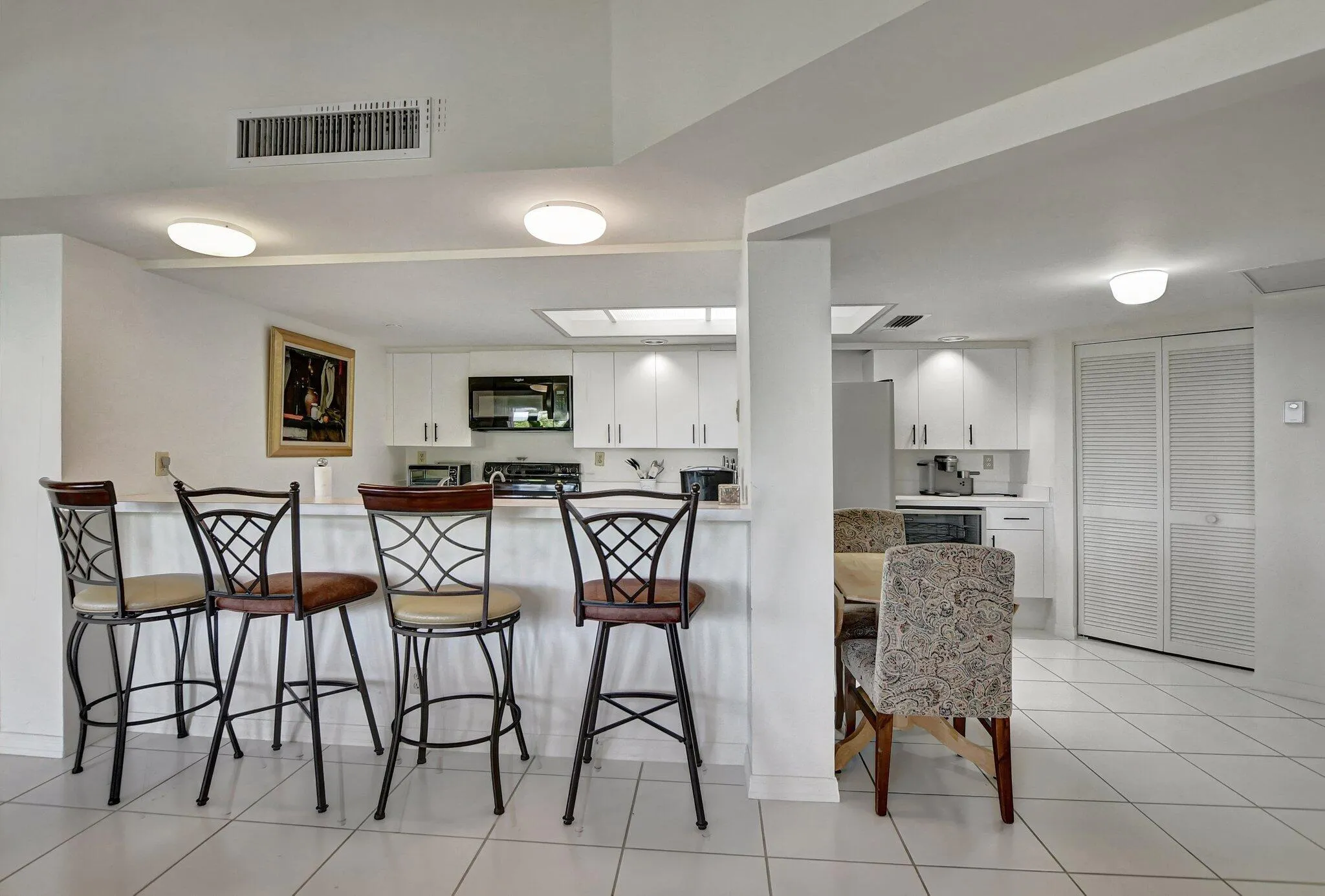 Kitchen bar stools