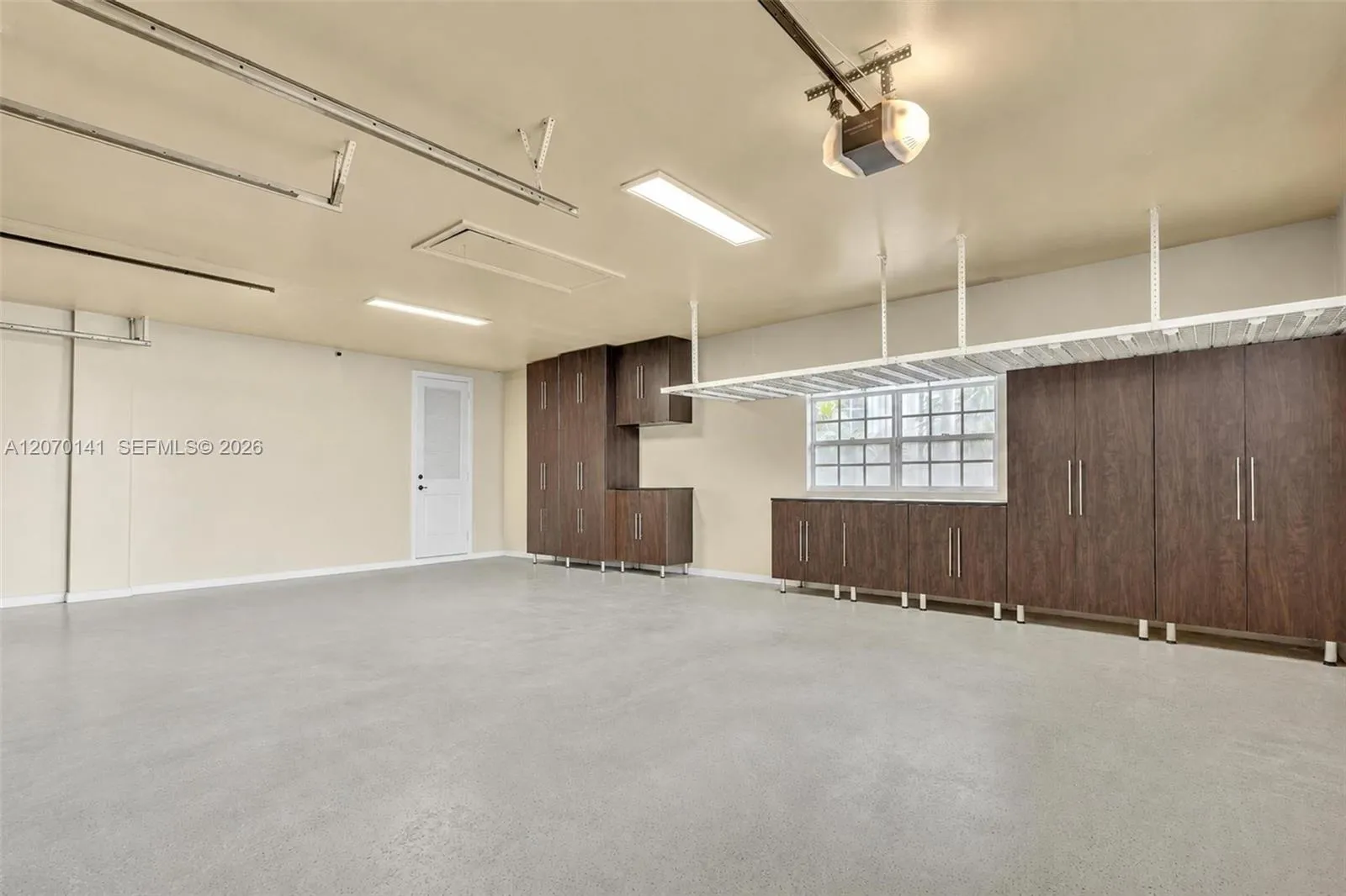 Property photo 78
