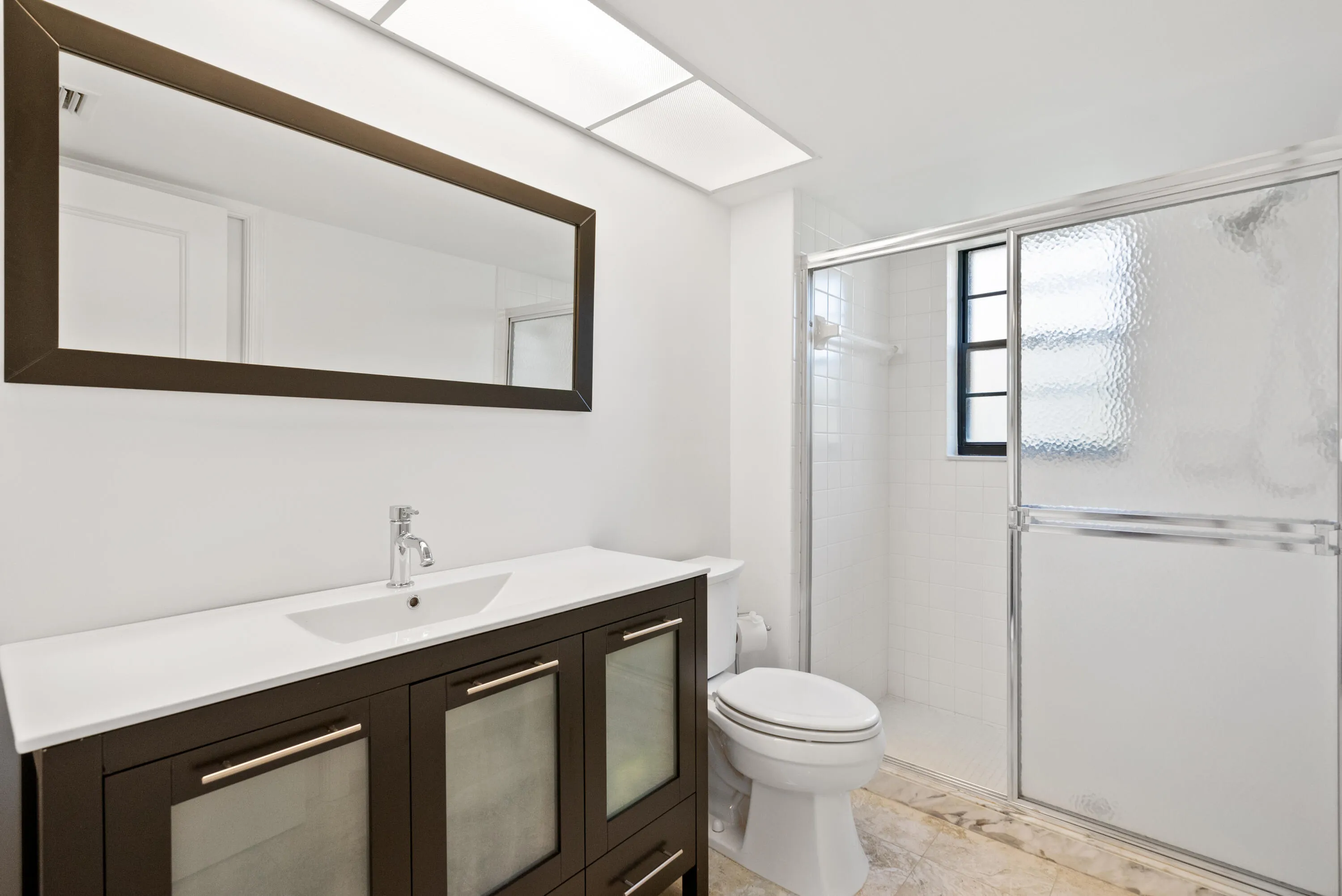 Guest (Third) bathroom