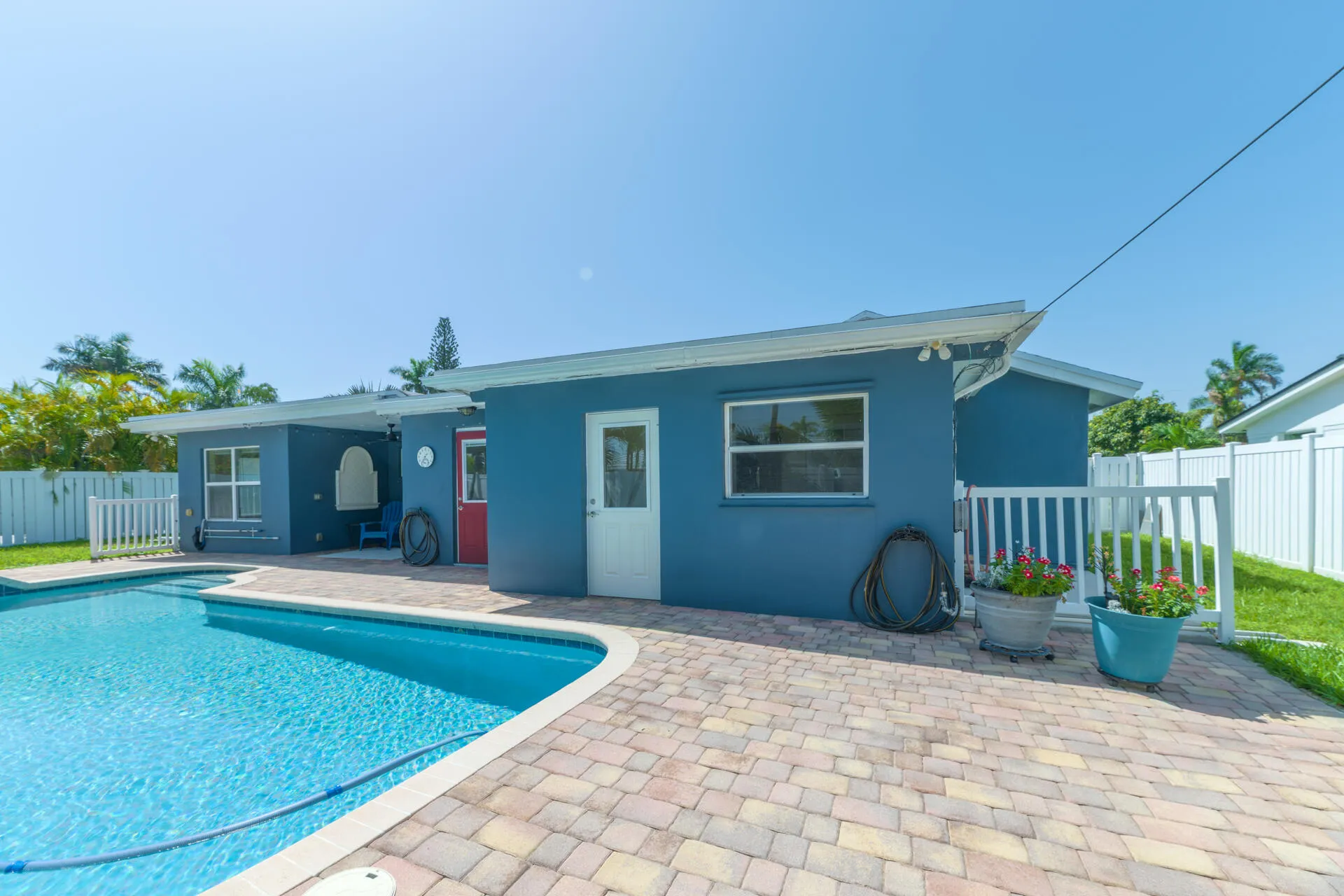 20260817 - 821 SE 16th St - MR-28
