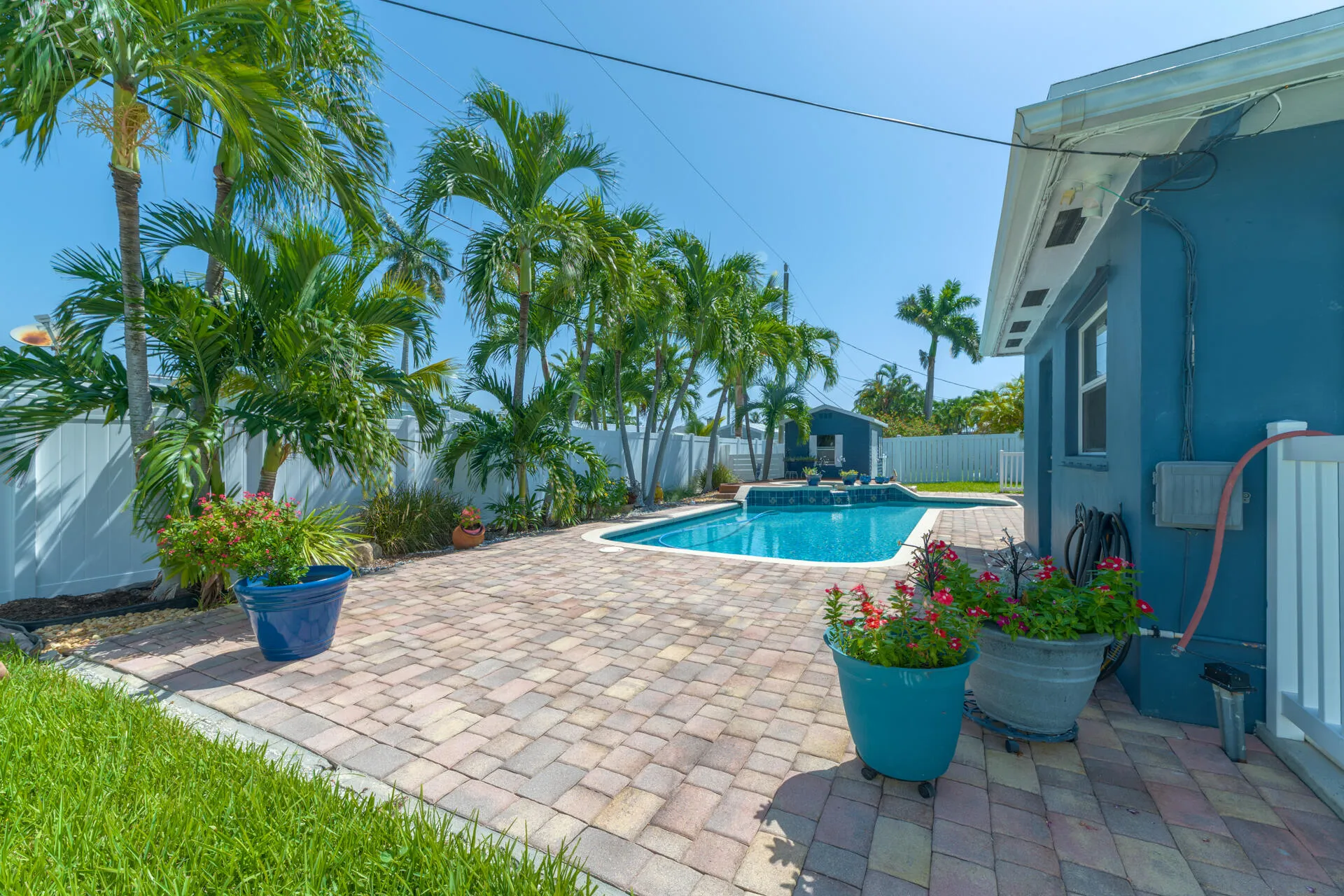 20260817 - 821 SE 16th St - MR-27