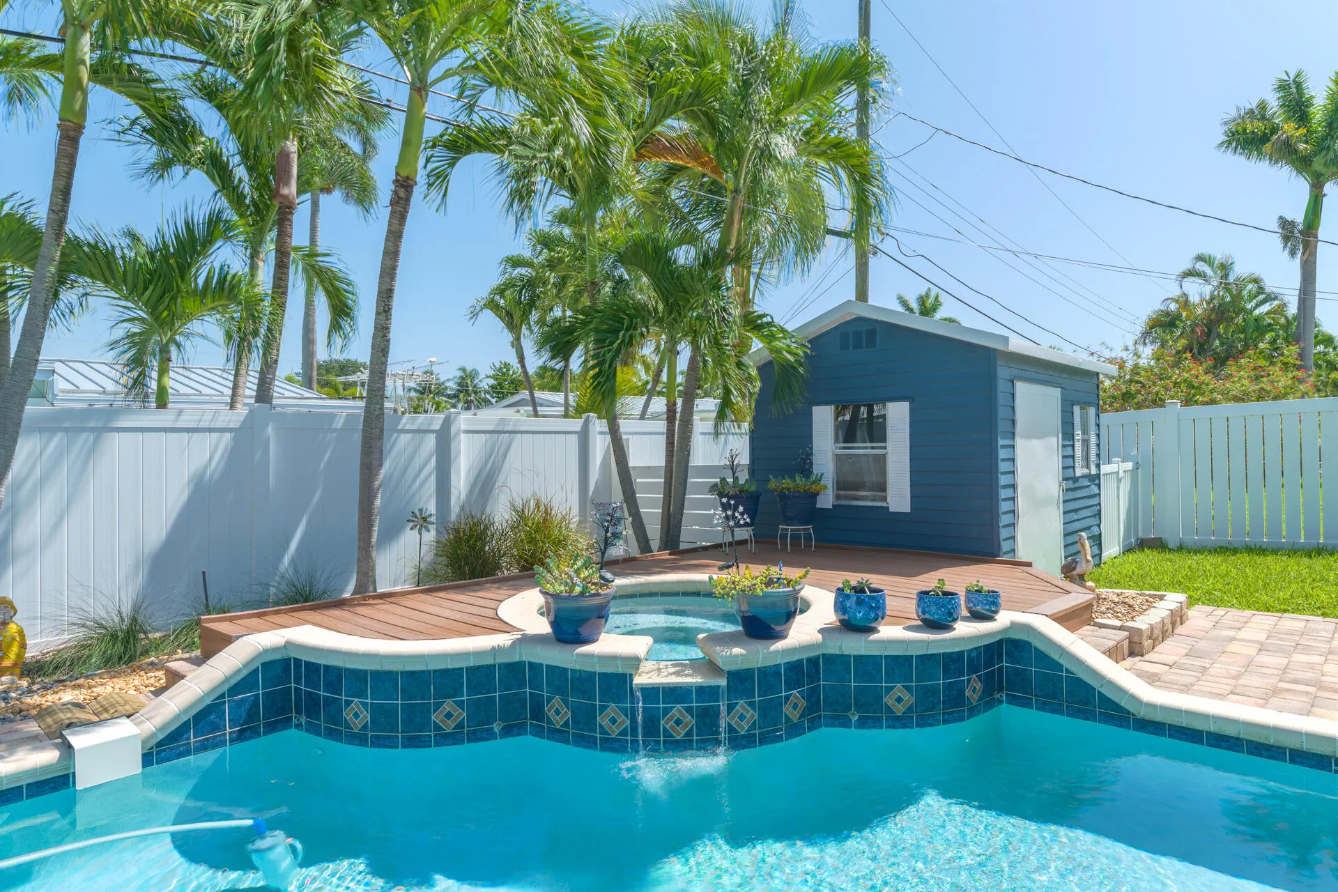 20260817 - 821 SE 16th St - MR-30