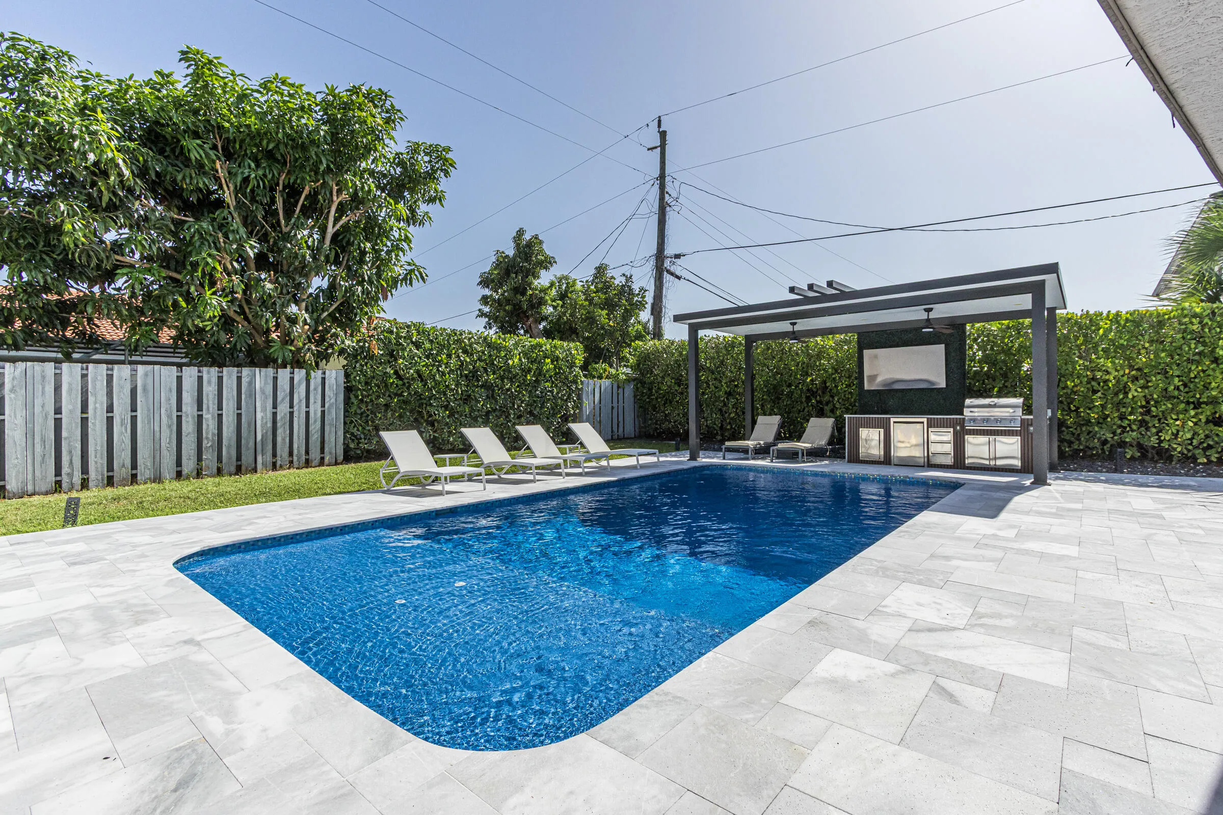 pool