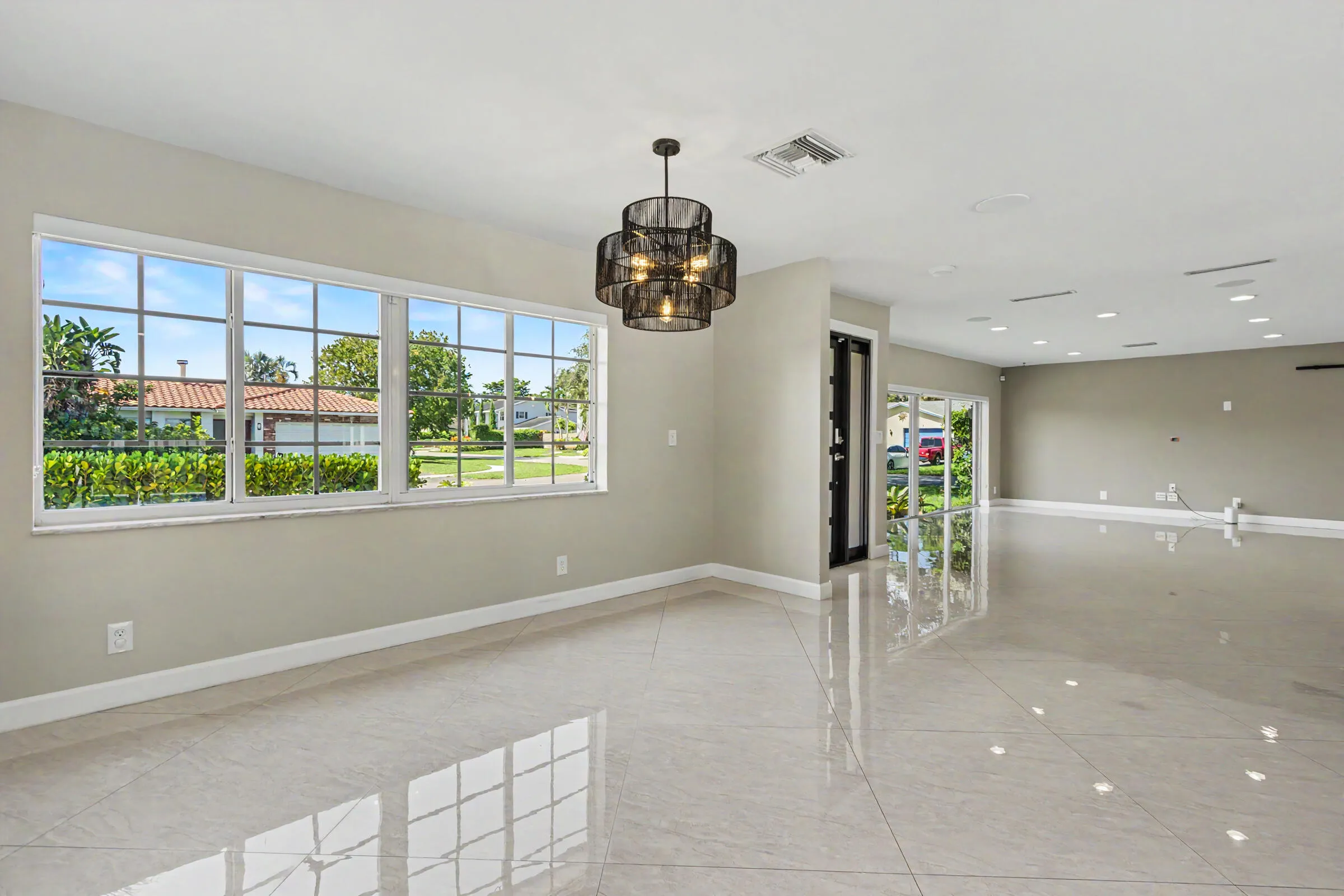 dining to living area