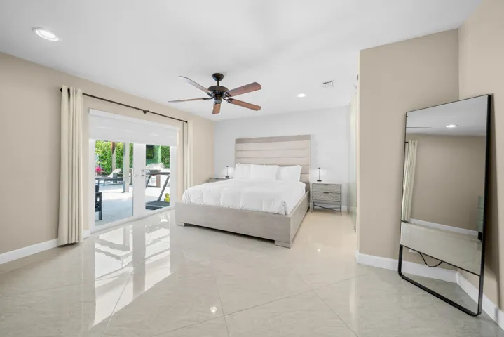 Primary suite