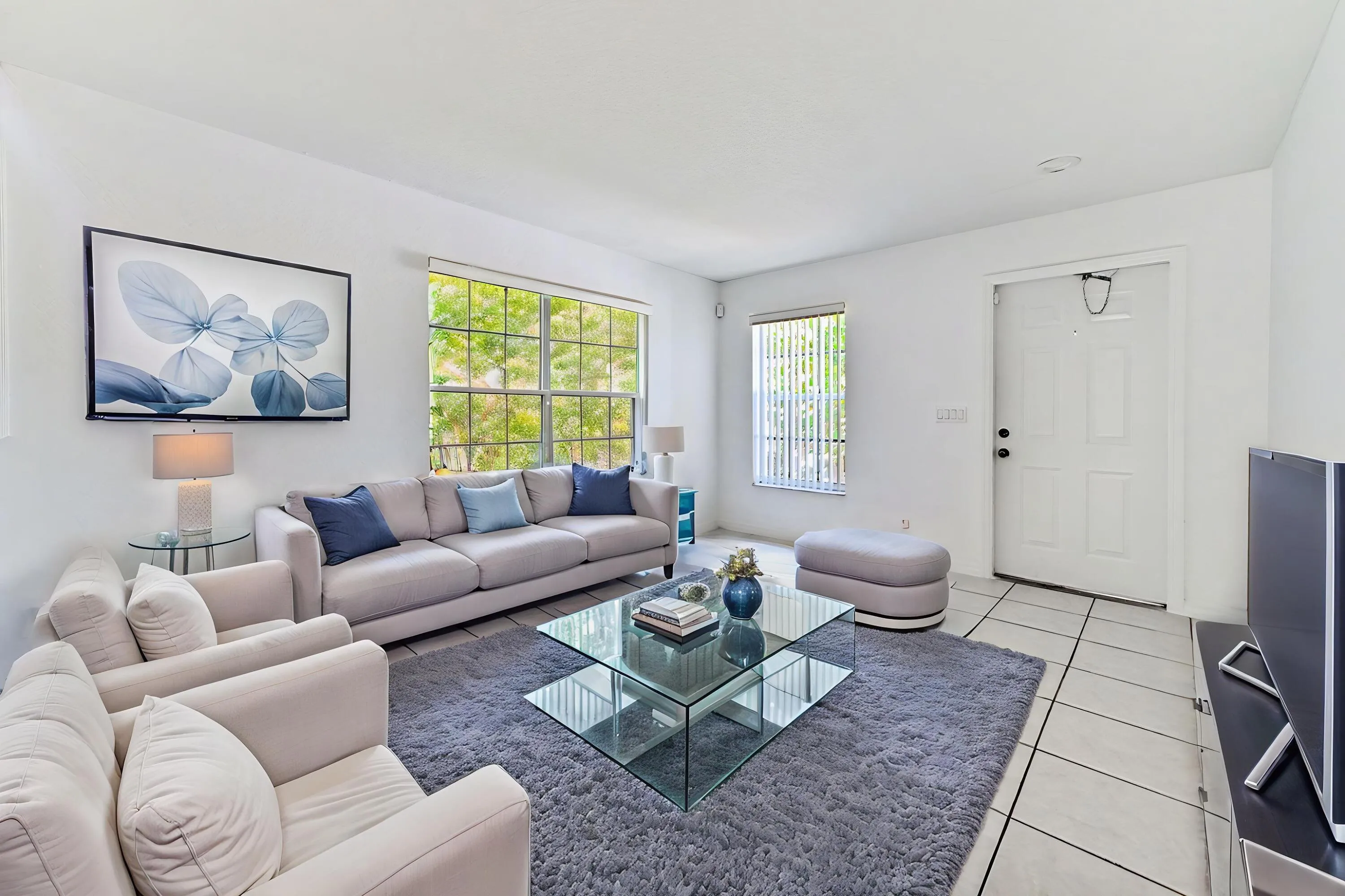 05-Living-room-03_VS