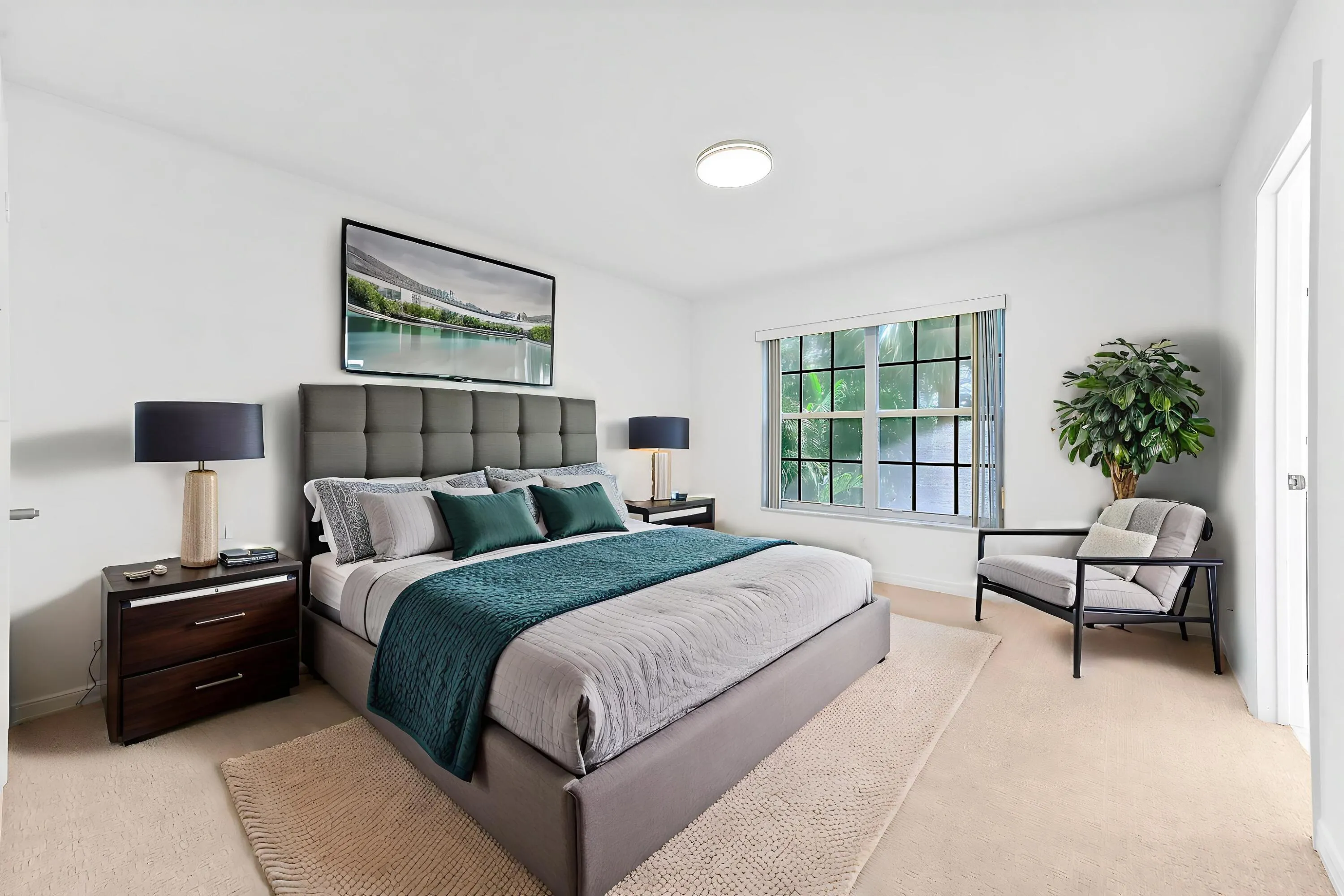 24-Bedroom-015_VS