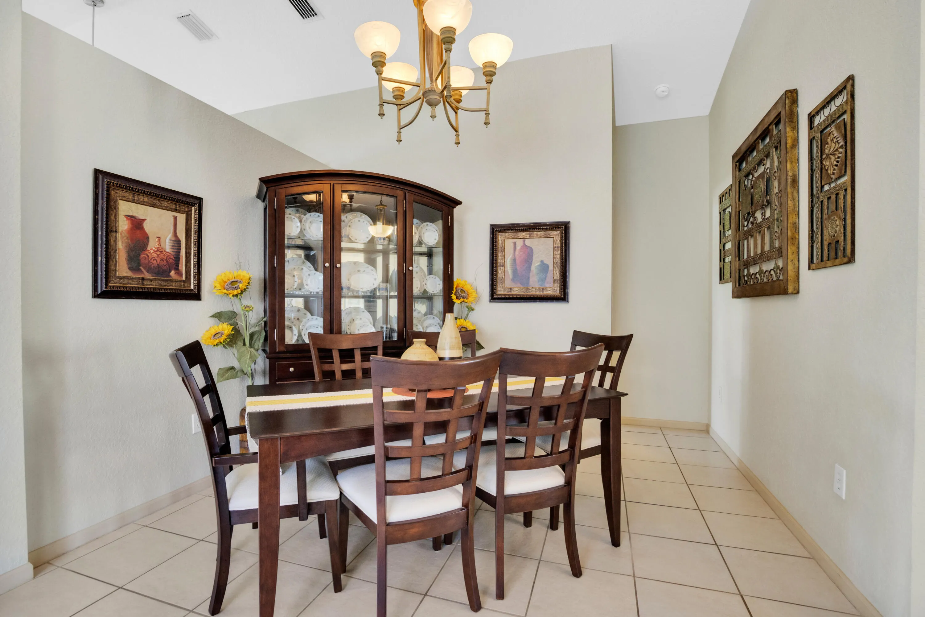 4912 NW 55th Blvd-26