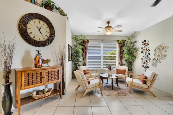 4912 NW 55th Blvd-15