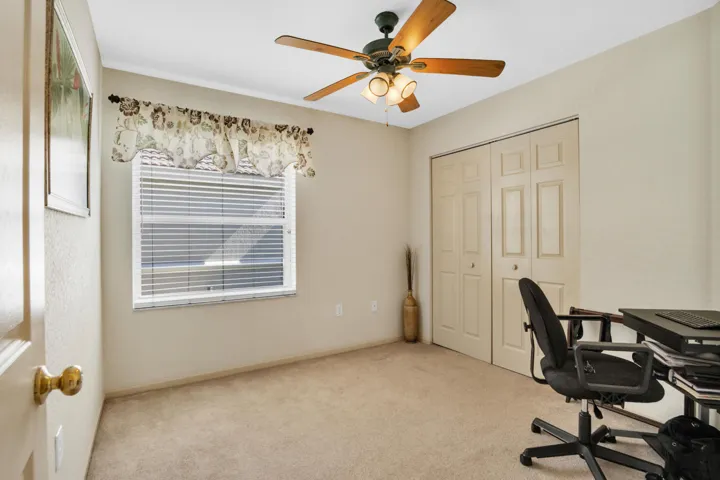 4912 NW 55th Blvd-12