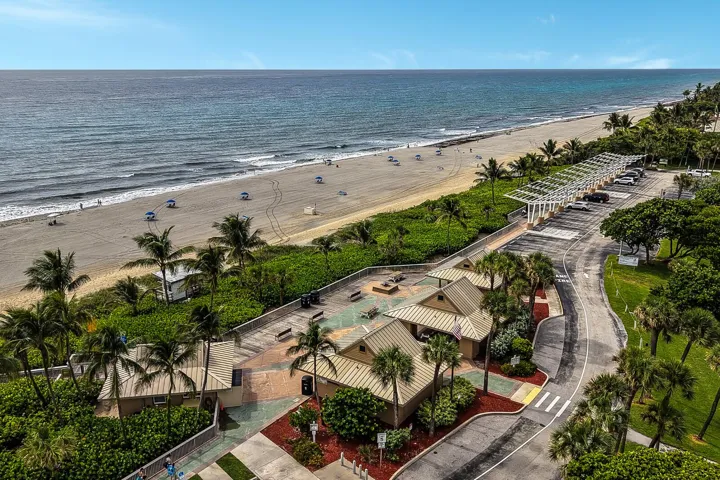 Oceanfront Park - across the street