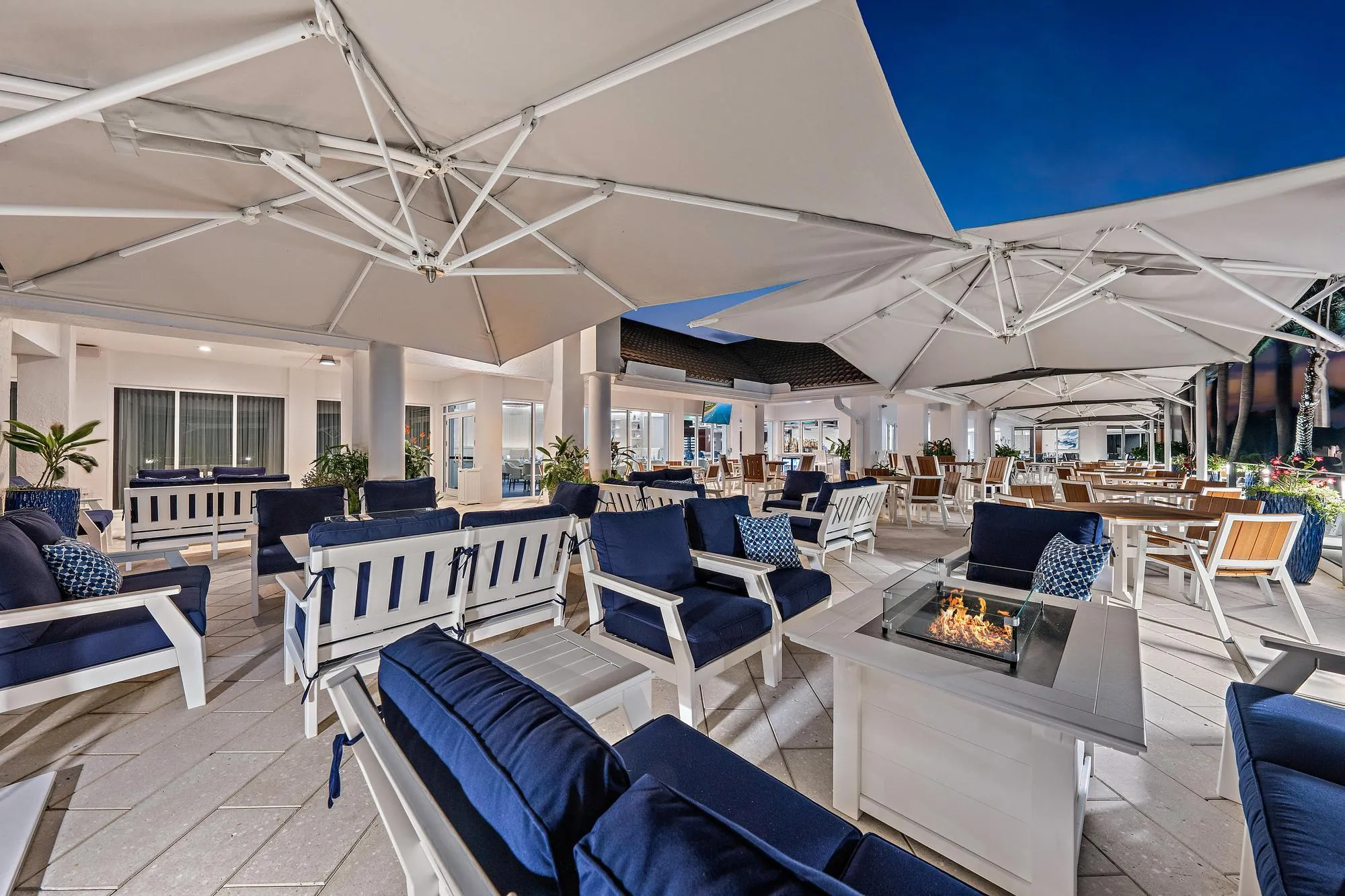 Bocaire- back patio 34