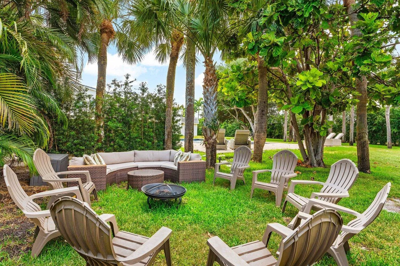 Firepit in Backyard