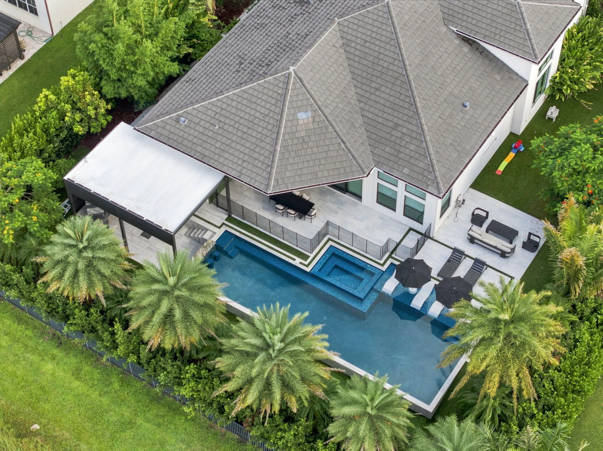 53-web-or-mls-6924-n-stillwater-shores-d