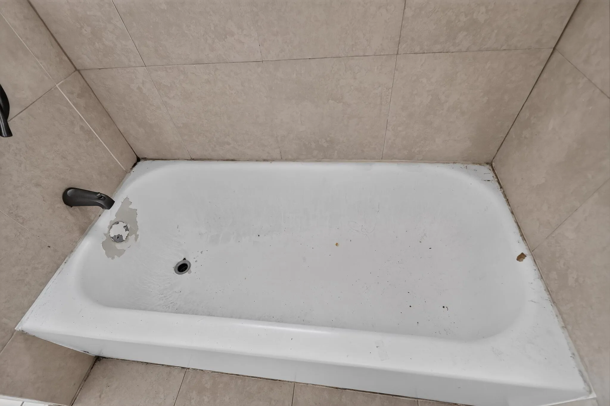34_5845_Arthur_St-Bathroom-9786