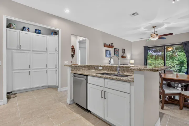 29-web-or-mls-7443-8417