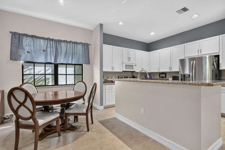 31-web-or-mls-7443-8426
