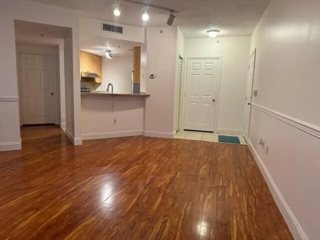 CP view of kitchen and enterance