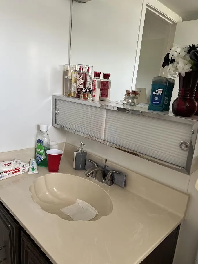 Guest Half Bath
