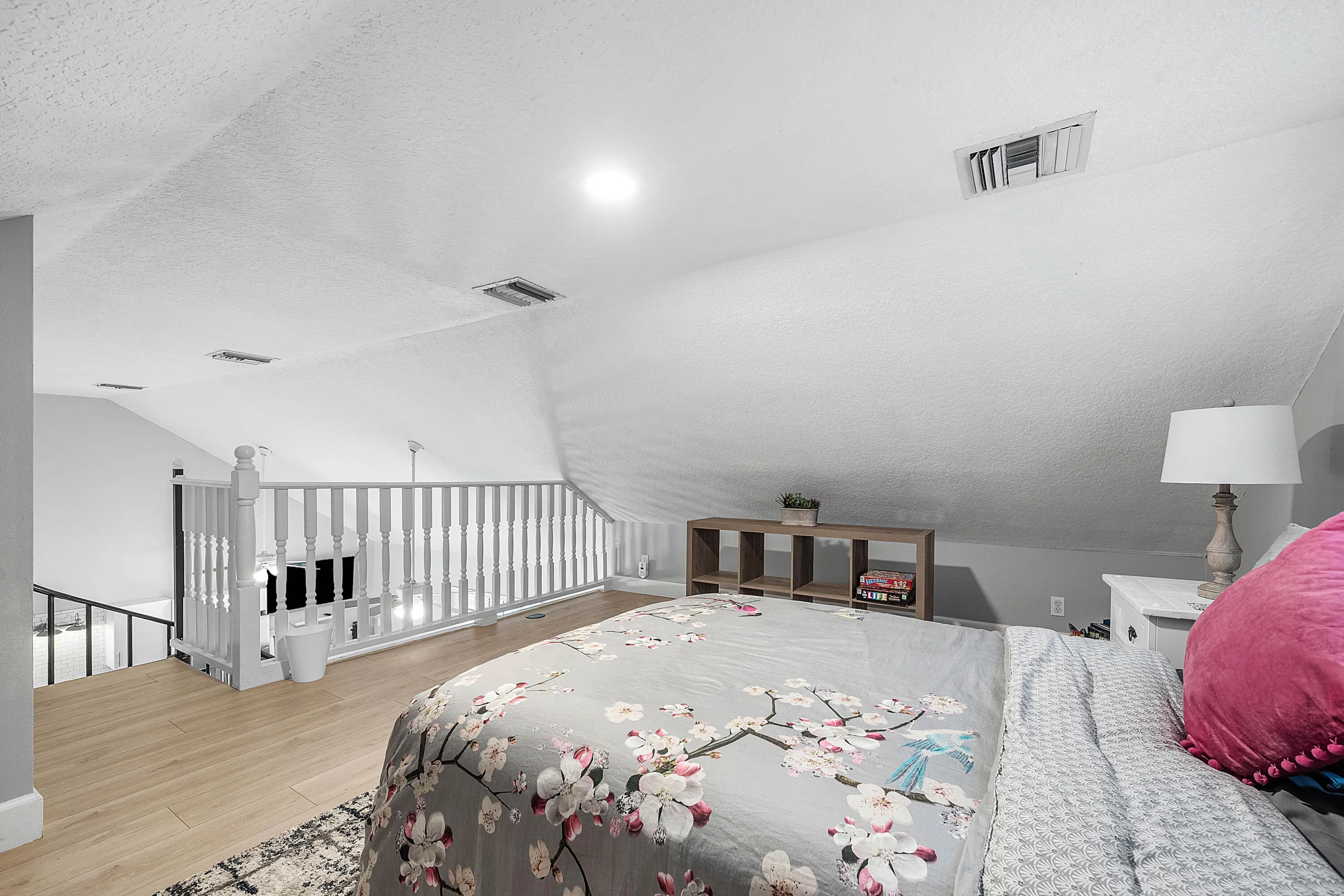 Guest house loft