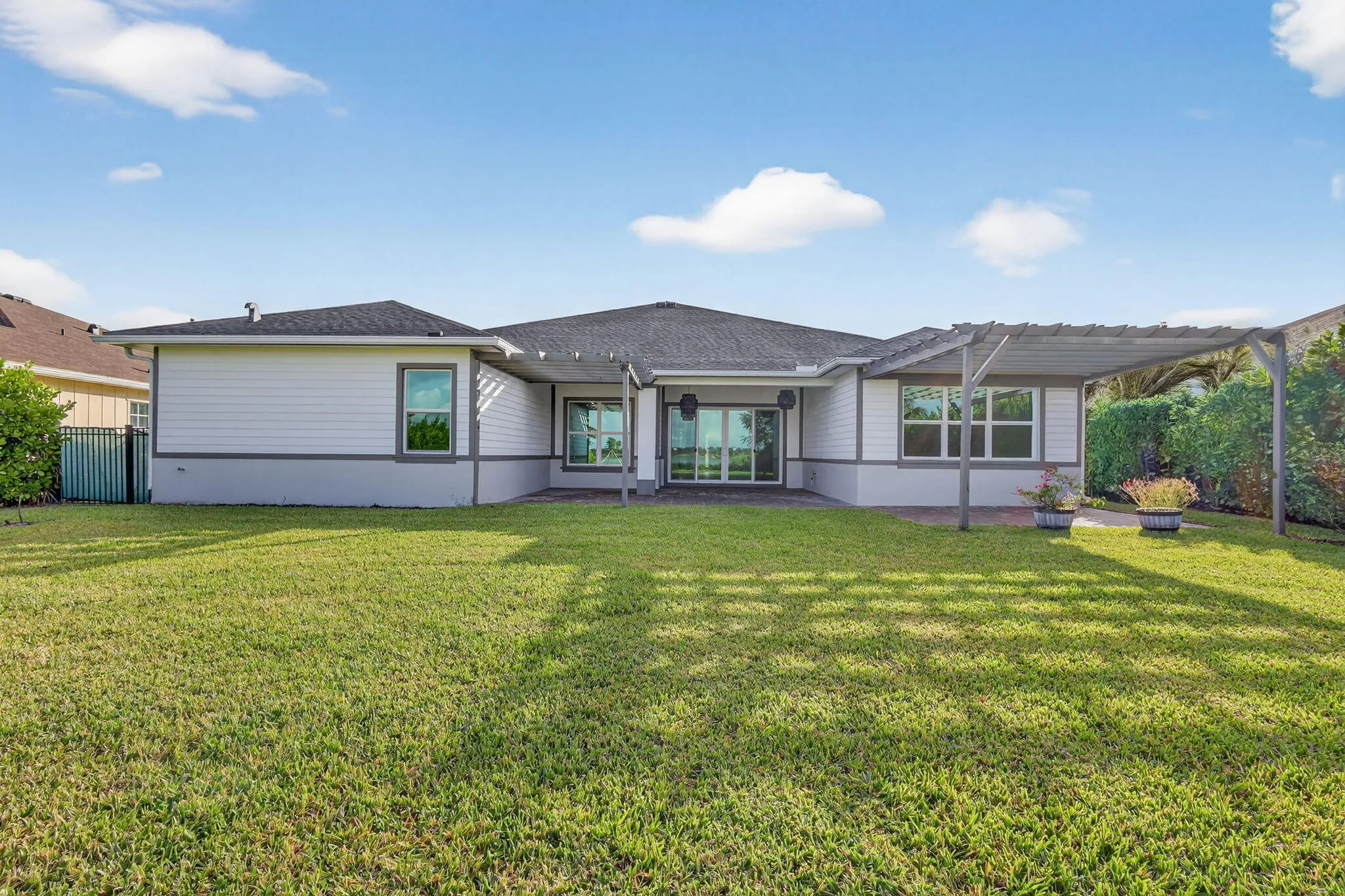 63-web-or-mls-F14A1794