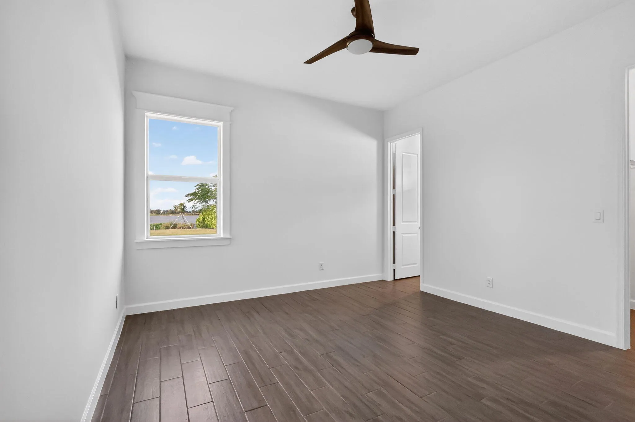 43-web-or-mls-F14A1693