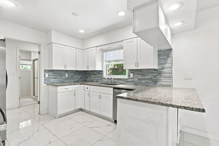 19-web-or-mls-Photo(7)-topaz