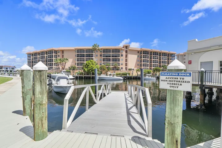 2871 N Ocean Blvd u406_069