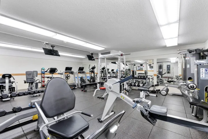 2871 N Ocean Blvd u406_062