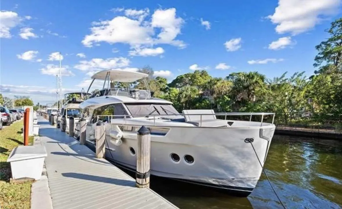 Convenient boat docking for River Reach residents
