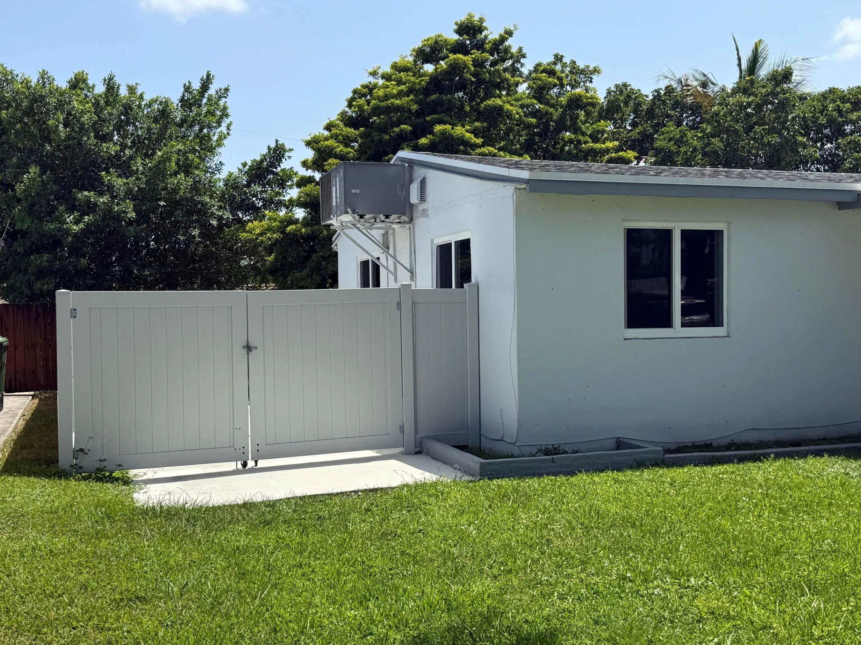 Side yard