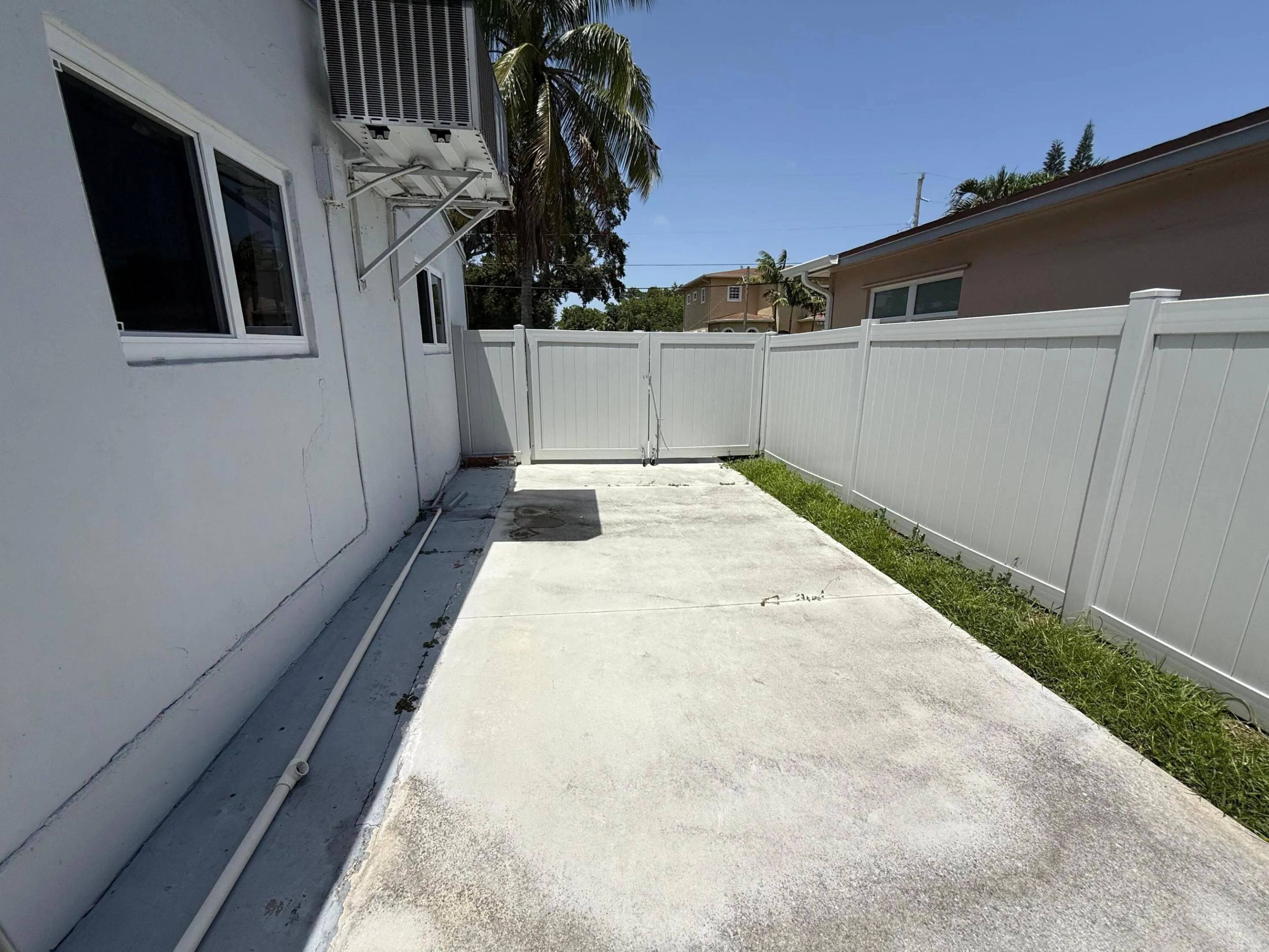 Side yard