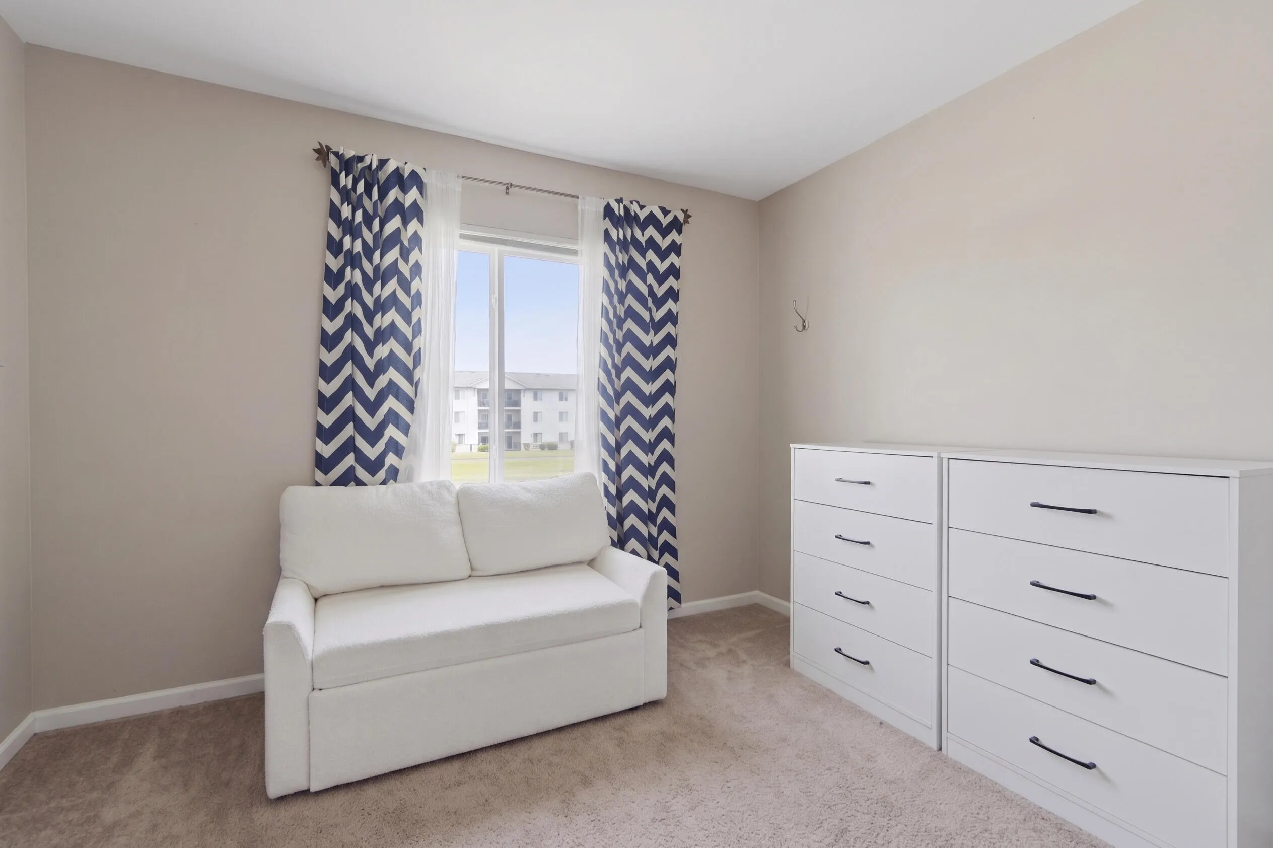 1013_Green_Pine_Boulevard_Westroom