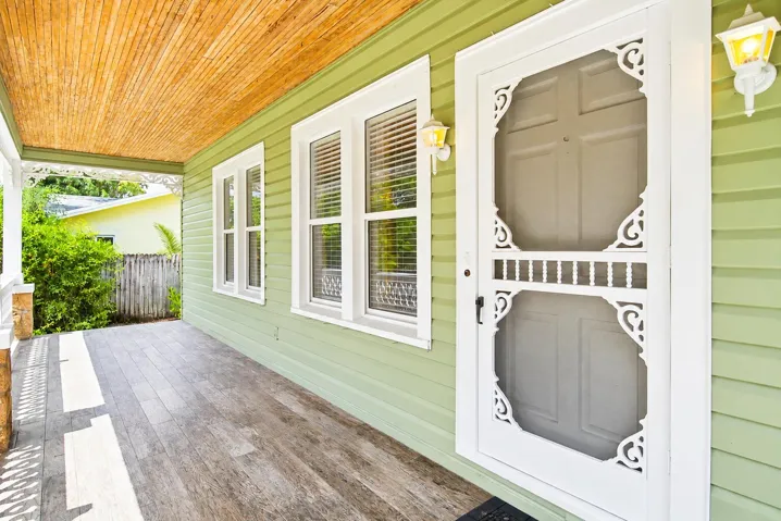 ENTRY OF HOME