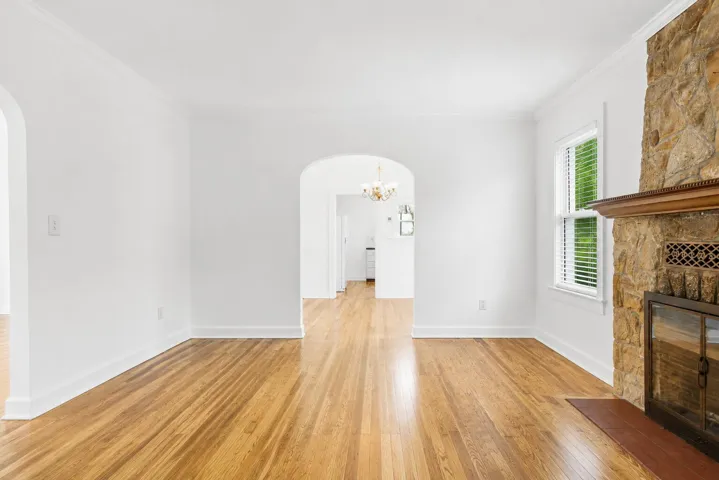 VIEW LOOKING INTO DINING ROOM