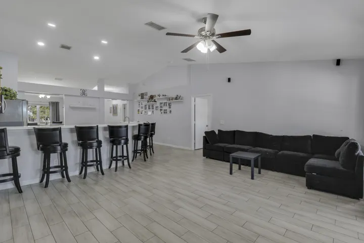 House 1-32