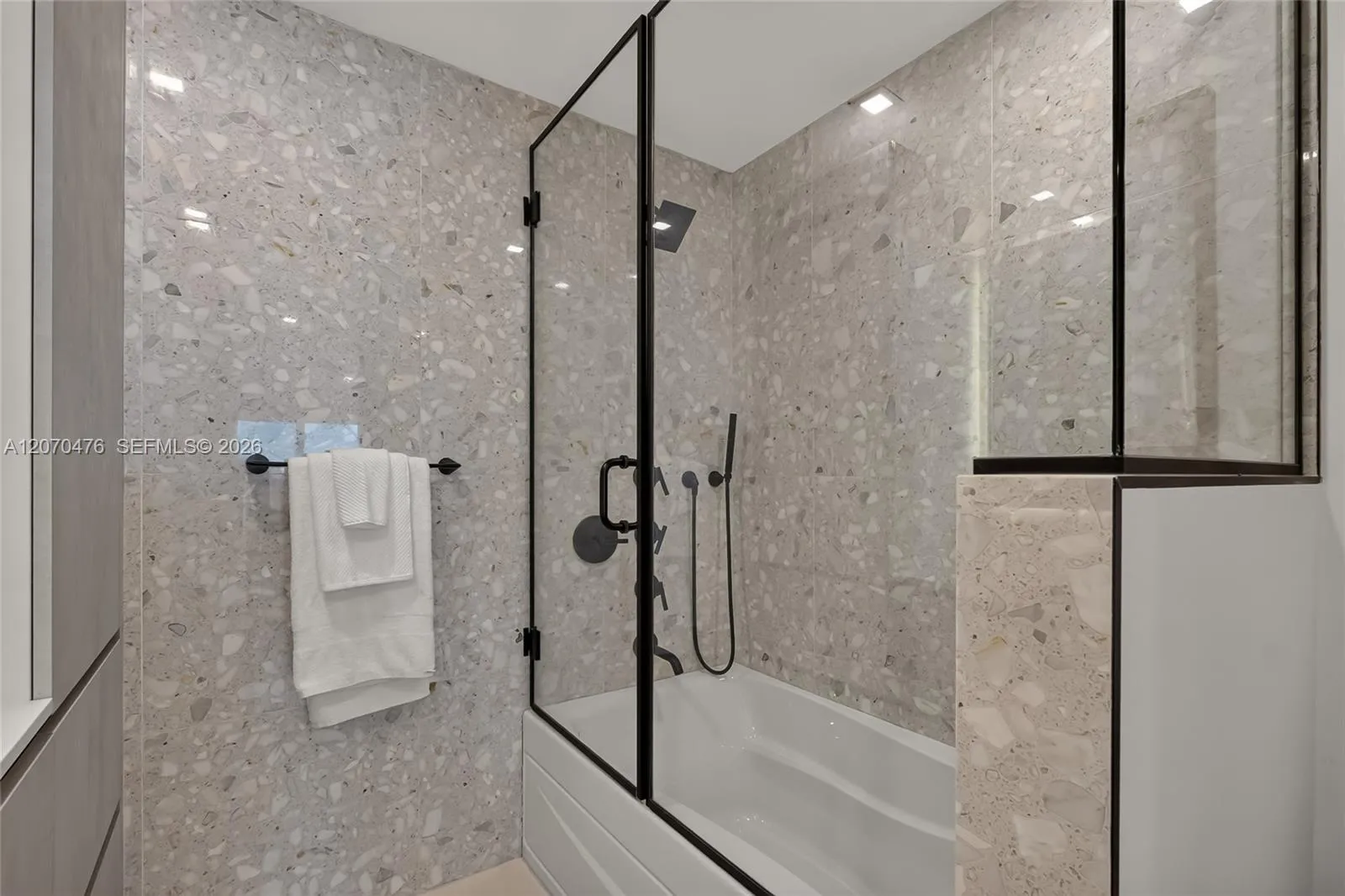 Property photo 70