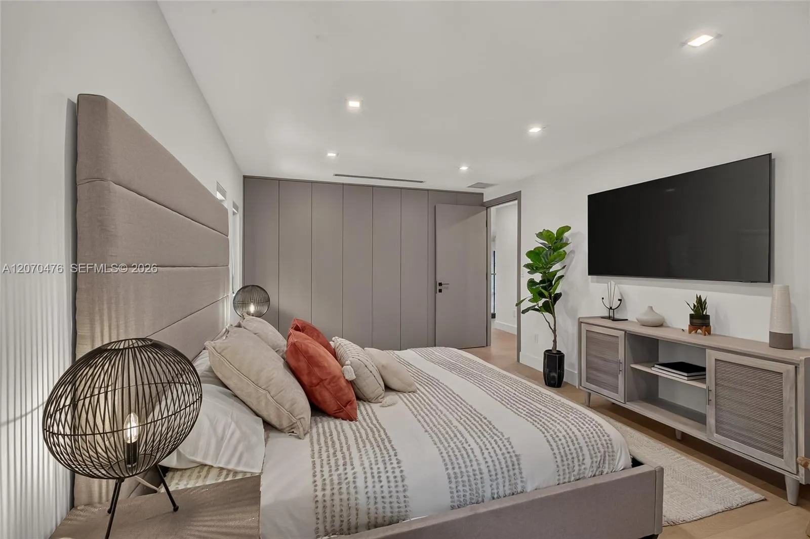 Property photo 63