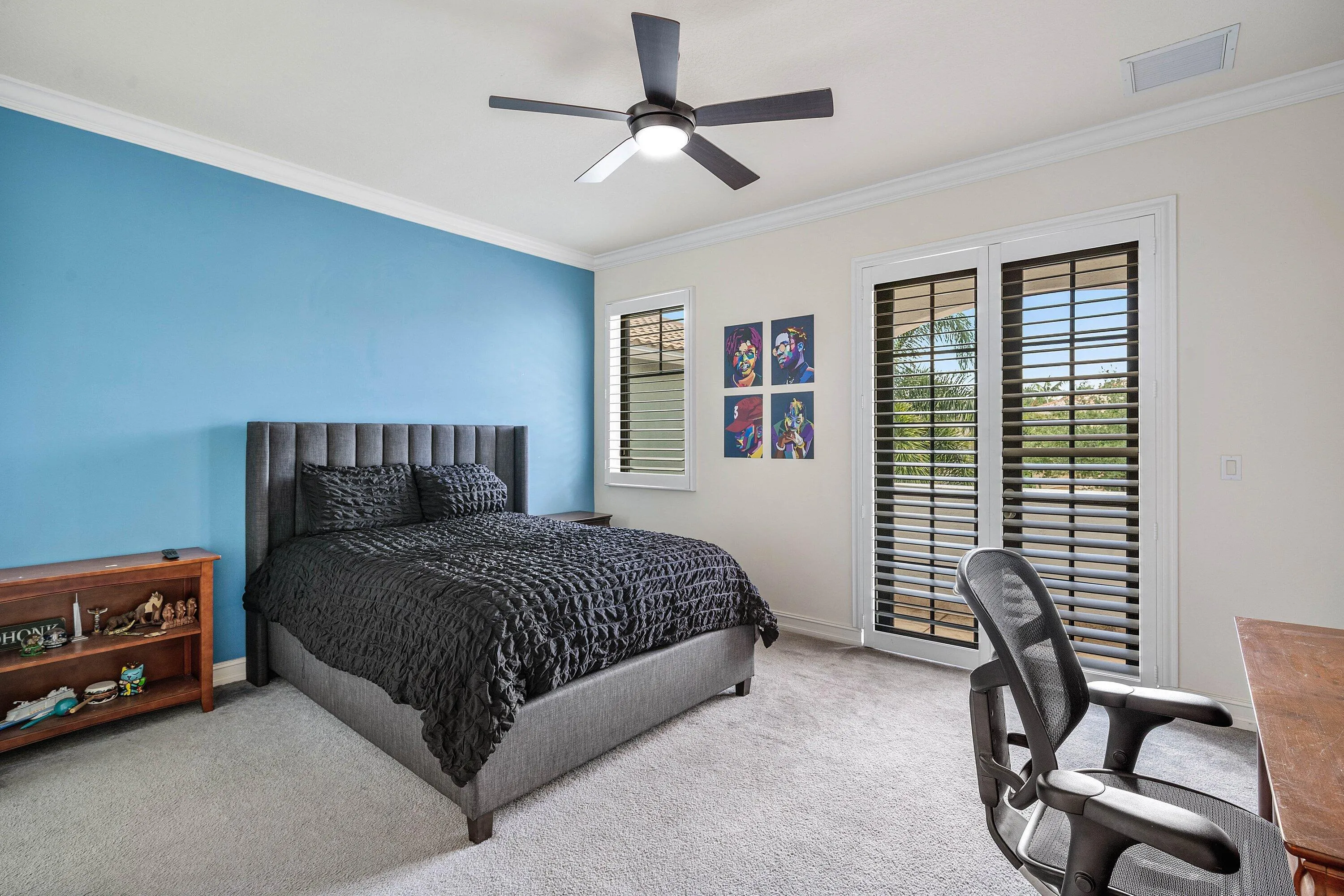 Private en-suite bath and balcony plus custom fitted closet